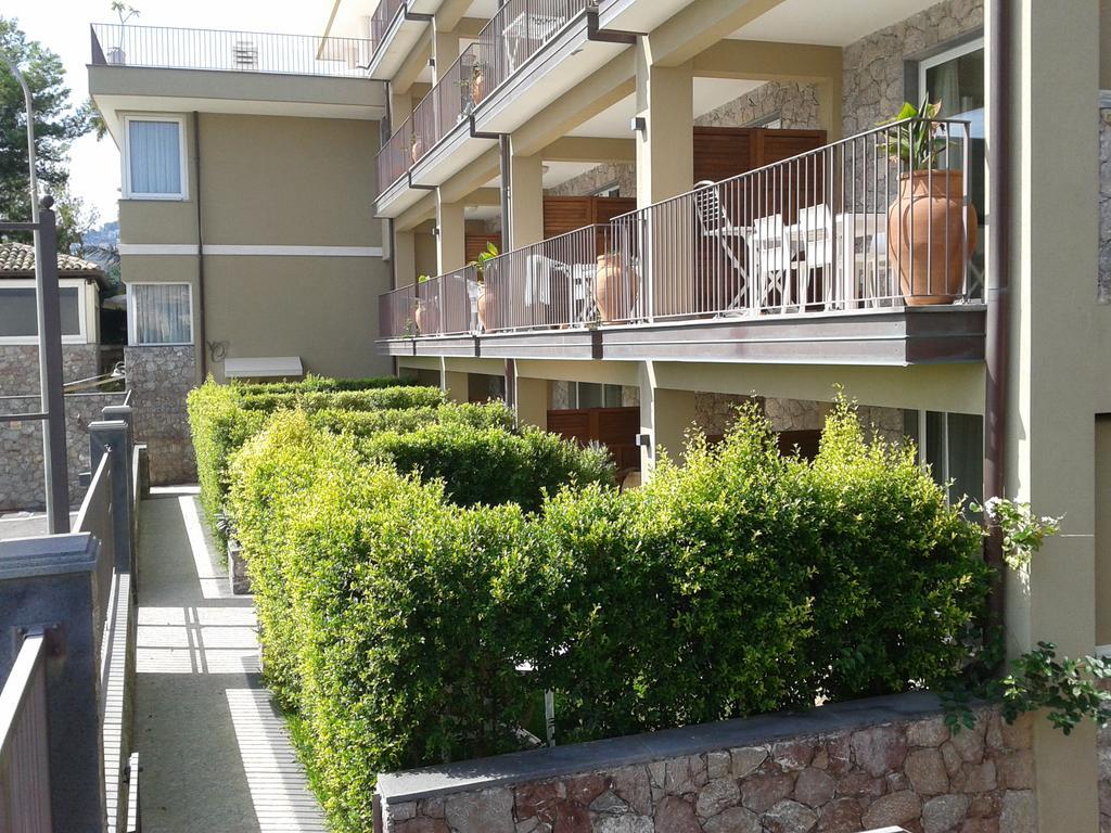 Taormina Villa Oasis Residence Exteriör bild